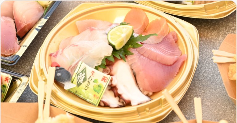 海鮮丼